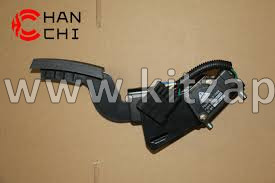 Педаль газа Dong Feng C120 1108010-BK0102B