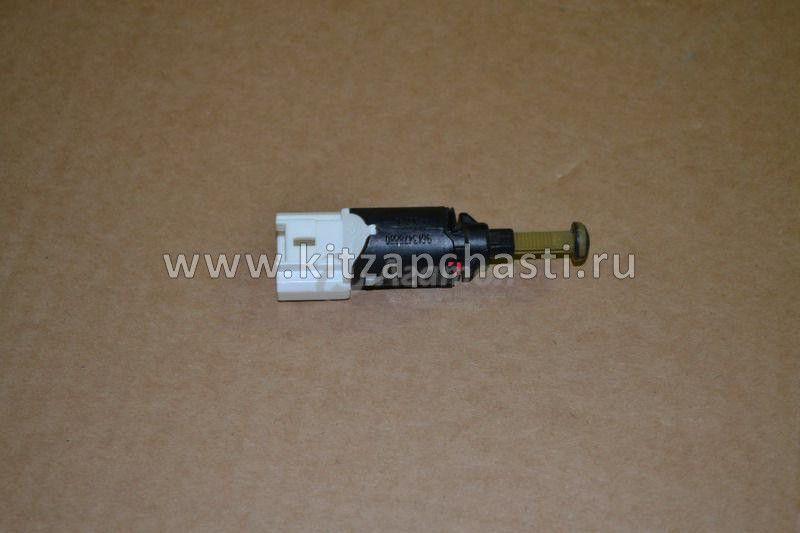 Датчик стоп сигнала Dong Feng H30 Cross 4865000