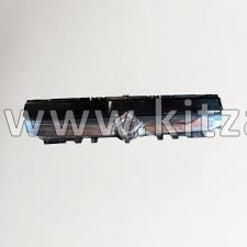 Передняя центральная панель кабины под значком капот Dong Feng C120 5302040-G07102B