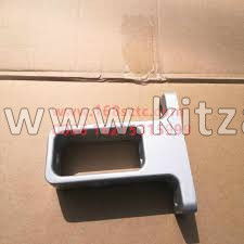 Кронштейн радиатора правый (рестайлинг) Shacman X3000 DZ97259538802