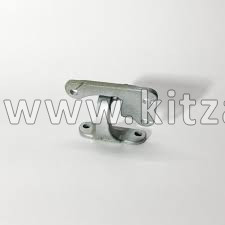 Петля двери левой Foton 1126 L1610110100A0
